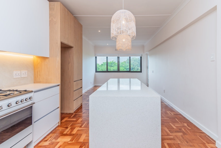 2 Bedroom Property for Sale in Green Point Western Cape